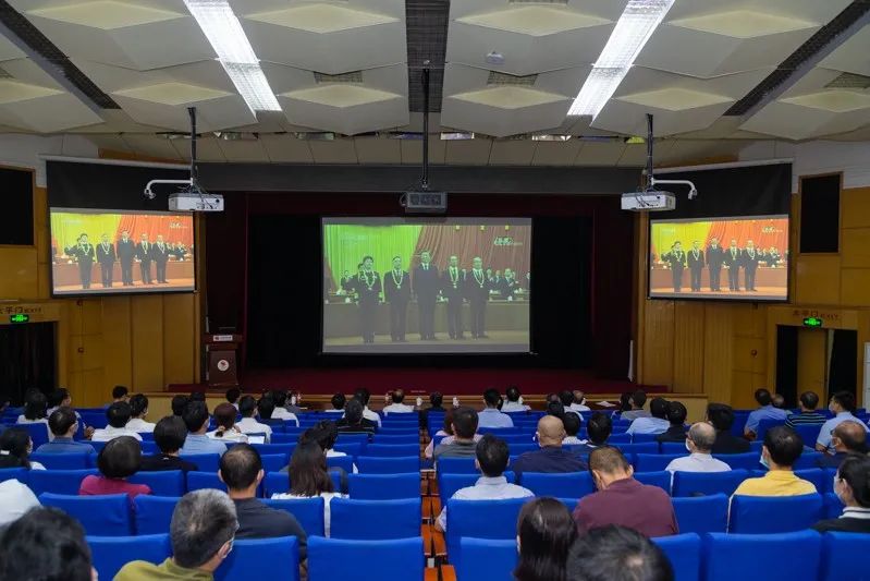 20b4acc9c4b44ffbb881cd07618d24aa.jpg 20b4acc9c4b44ffbb881cd07618d24aa.jpg