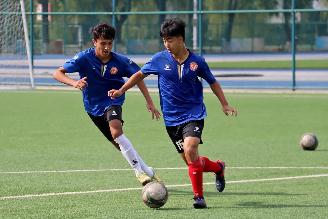 75fb89c19b994fa893cc1d7335a37850.jpg 75fb89c19b994fa893cc1d7335a37850.jpg